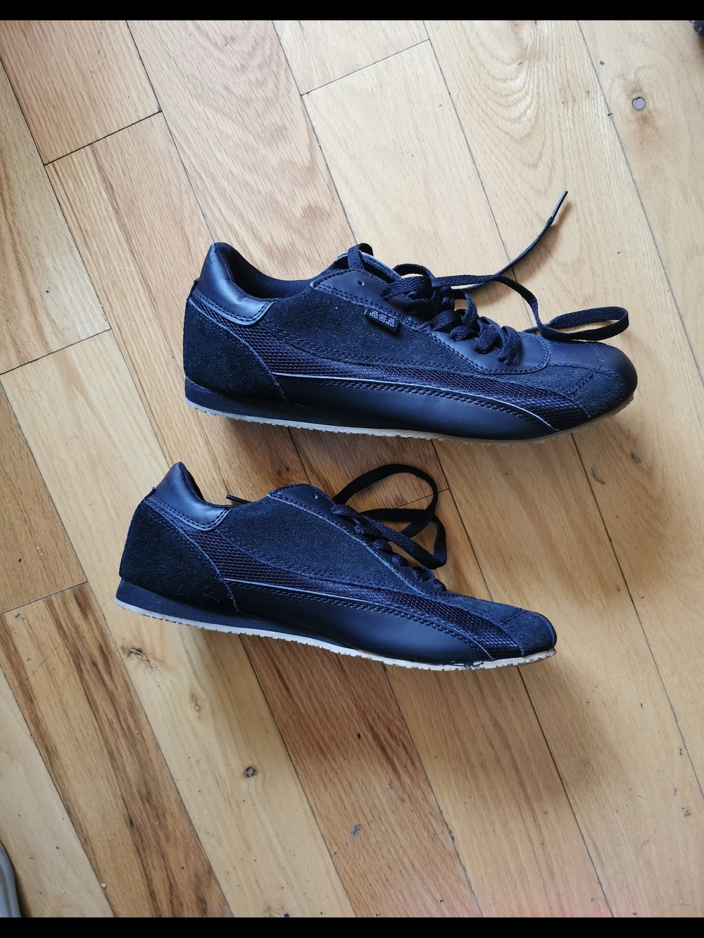 Black sneakers US size 10
